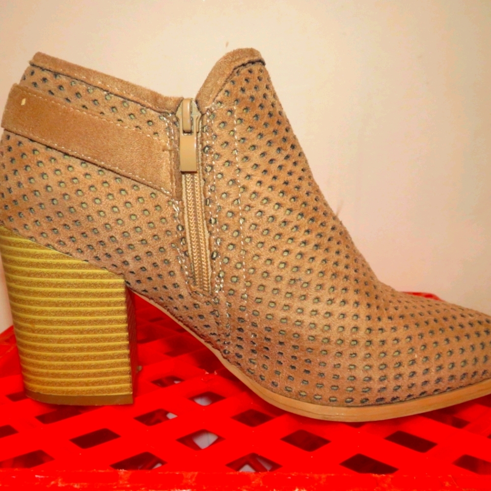 Booties - Picture 2 of 4